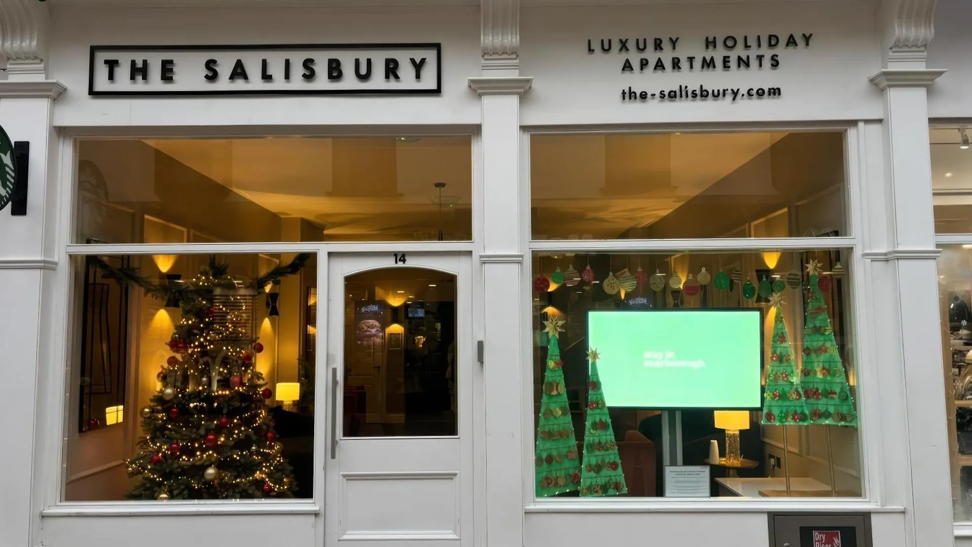 The Salisbury Apartment 402 location